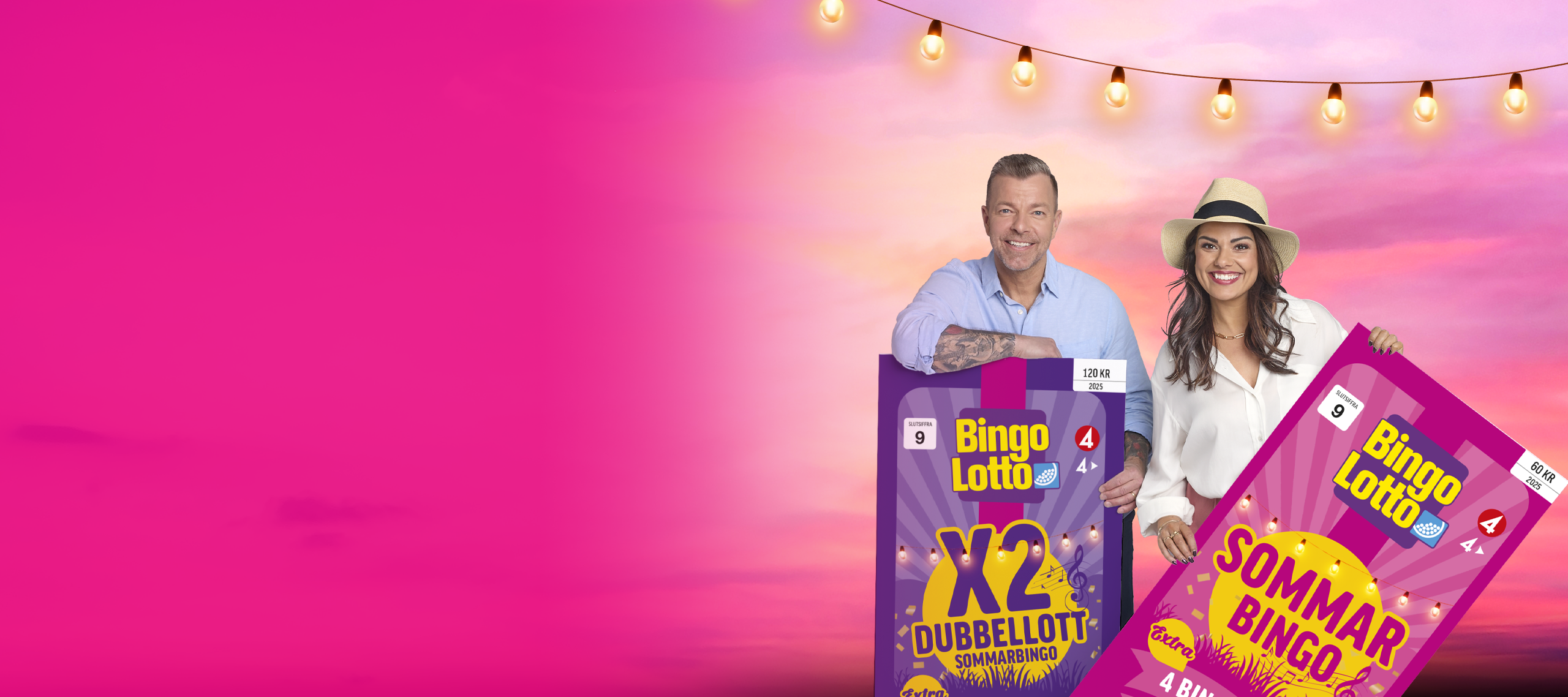 Programledarna Casper Janebrink och Carin Da Silva med två stora sommarlotter, framför en rosafärgad himmel och en ljusslinga