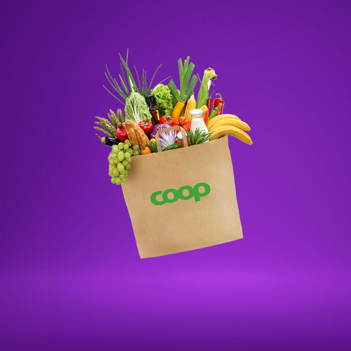 En matkasse från Coop fylld med godsaker